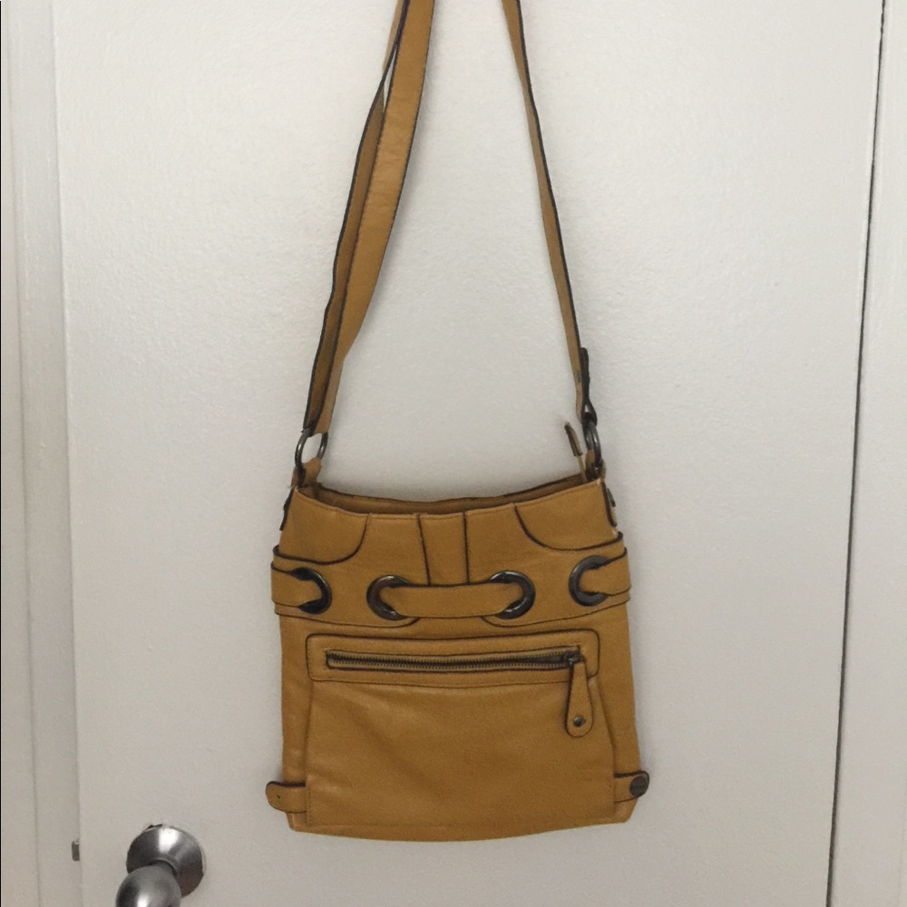 Clarks yellow bag